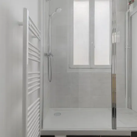 Flexliving - - Caulaincourt * Paris